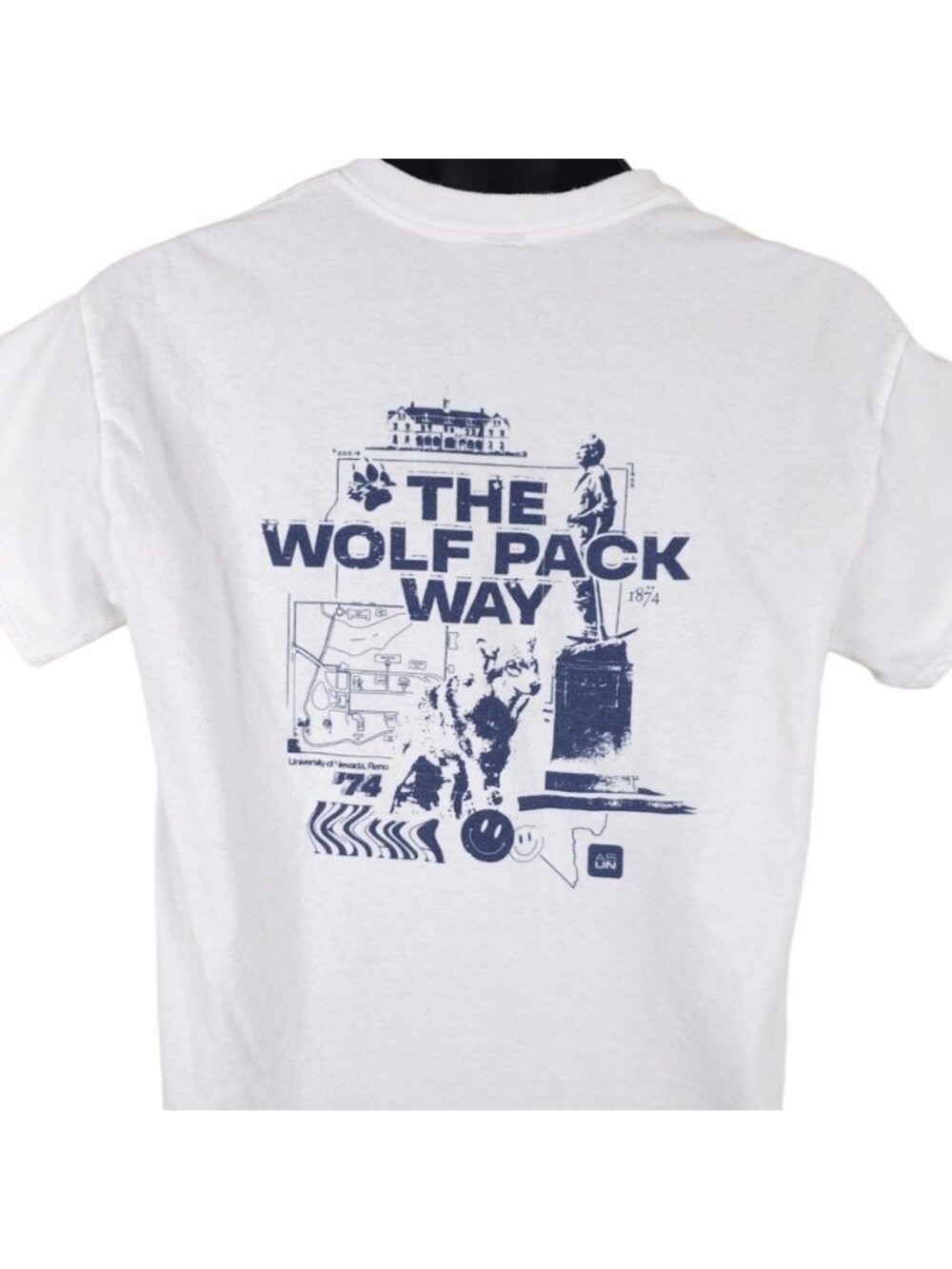 Nevada Wolf Pack T Shirt Mens Size Medium White NCAA University Reno